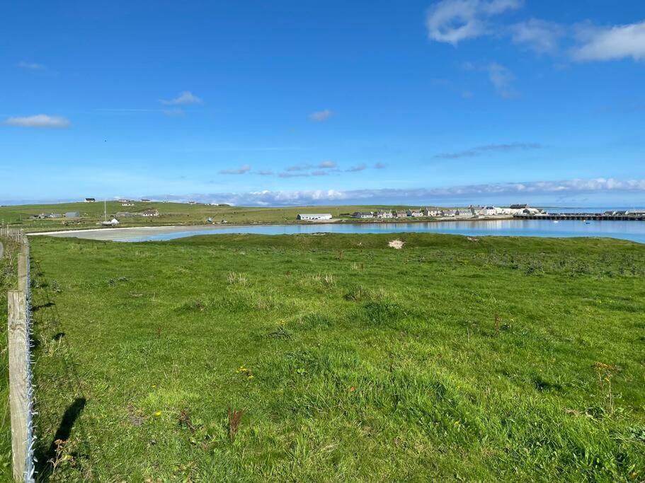 2 Bedroom House Overlooking Pierowall Bay, Westray Exterior photo